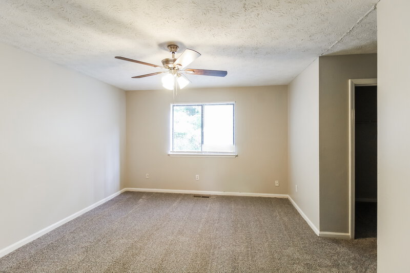 1,675/Mo, 5292 Kinsdale Lane Stone Mountain, GA 30088 Main Bedroom View