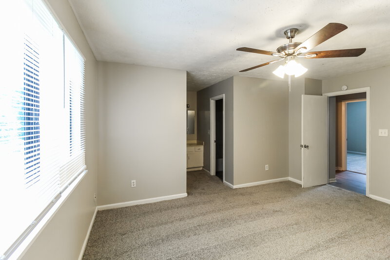 1,675/Mo, 5292 Kinsdale Lane Stone Mountain, GA 30088 Main Bedroom View 3