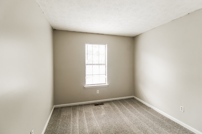 1,675/Mo, 5292 Kinsdale Lane Stone Mountain, GA 30088 Bedroom View