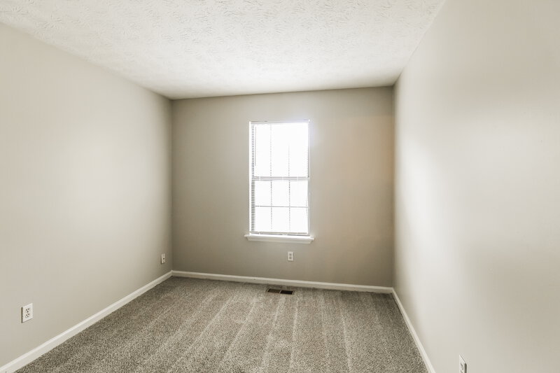 1,675/Mo, 5292 Kinsdale Lane Stone Mountain, GA 30088 Bedroom View 2