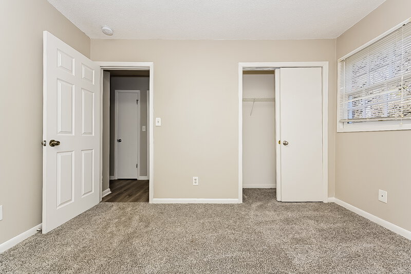 2,140/Mo, 5407 Brittany Trail College Park, GA 30349 Main Bedroom View