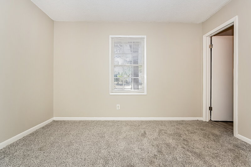 2,140/Mo, 5407 Brittany Trail College Park, GA 30349 Main Bedroom View 2