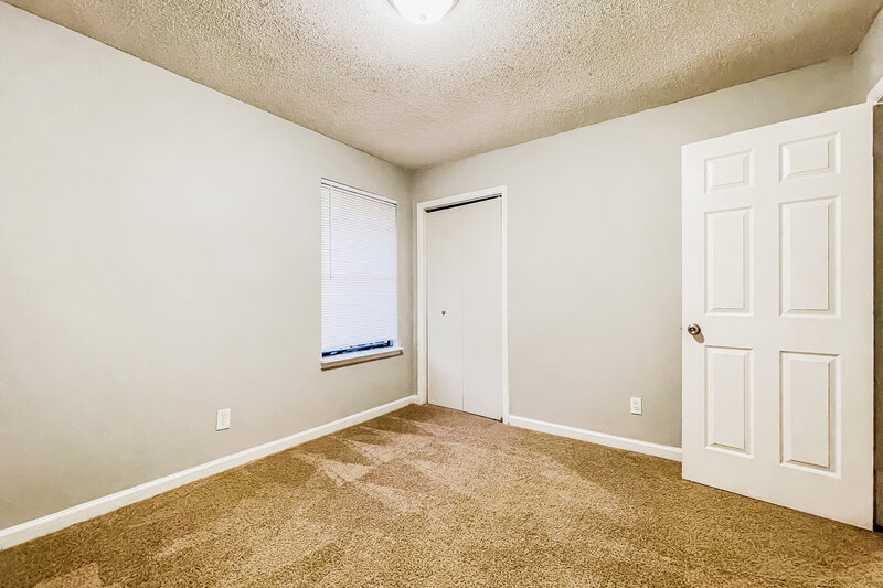 2,460/Mo, 3895 Springleaf Ct Stone Mountain, GA 30083 Bedroom View