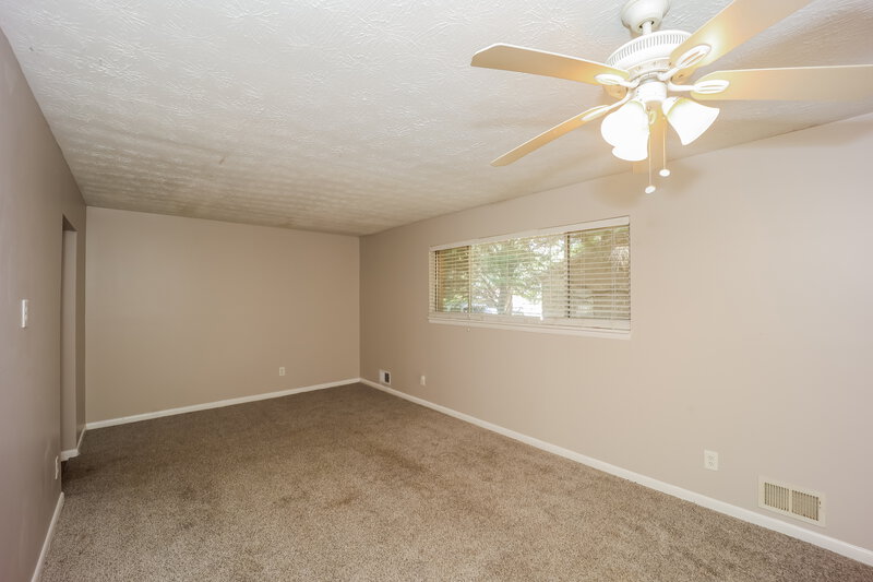 2,850/Mo, 5269 The Savoy Street College Park, GA 30349 Living Room View
