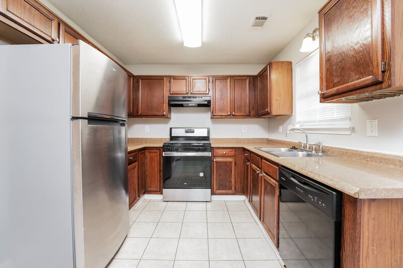 1,630/Mo, 5816 Rex Mill Drive Rex, GA 30273 Kitchen View