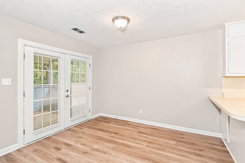 1,750/Mo, 5498 Springwood Ln Stone Mountain, GA 30087 Breakfast Nook View
