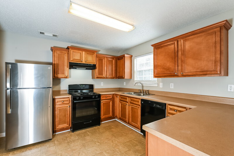 2,200/Mo, 5863 Sunflower Ct Ellenwood, GA 30294 Misc View 6