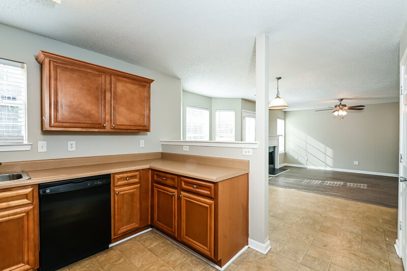 2,200/Mo, 5863 Sunflower Ct Ellenwood, GA 30294 Misc View 7