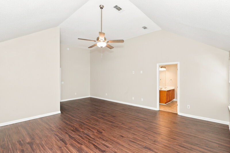 2,500/Mo, 3476 Augusta St Atlanta, GA 30349 Primary Bedroom View 2