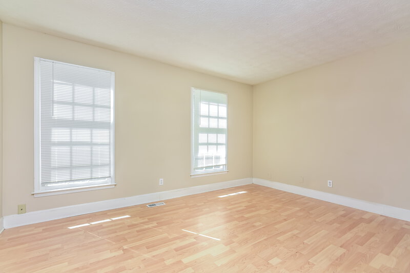 2,200/Mo, 2843 Creekwood Dr Snellville, GA 30078 Main Bedroom View 2