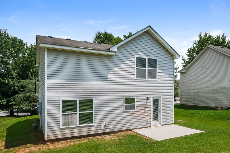 2,010/Mo, 5577 Waverly Park College Park, GA 30349 Rear View
