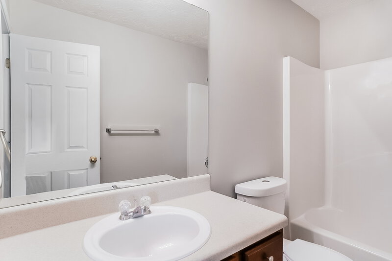 2,730/Mo, 95 Golden Pine Rd Austell, GA 30168 Bathroom View