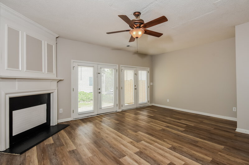2,620/Mo, 23 High Oak Dr Marietta, GA 30066 Living Room View 2