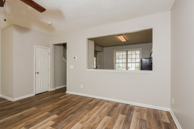 2,620/Mo, 23 High Oak Dr Marietta, GA 30066 Living Room View 3