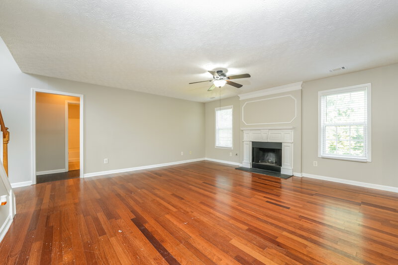 2,655/Mo, 1035 Paper Creek Dr Lawrenceville, GA 30046 Living Room View