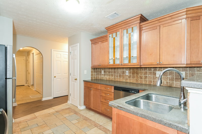 2,485/Mo, 875 Georgian Hills Dr Lawrenceville, GA 30045 Kitchen View