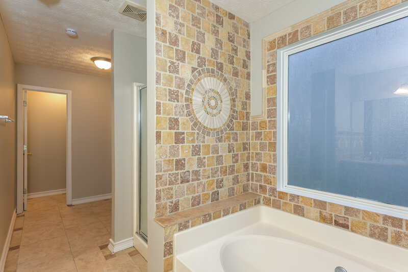 2,485/Mo, 875 Georgian Hills Dr Lawrenceville, GA 30045 Main Bathroom View 2