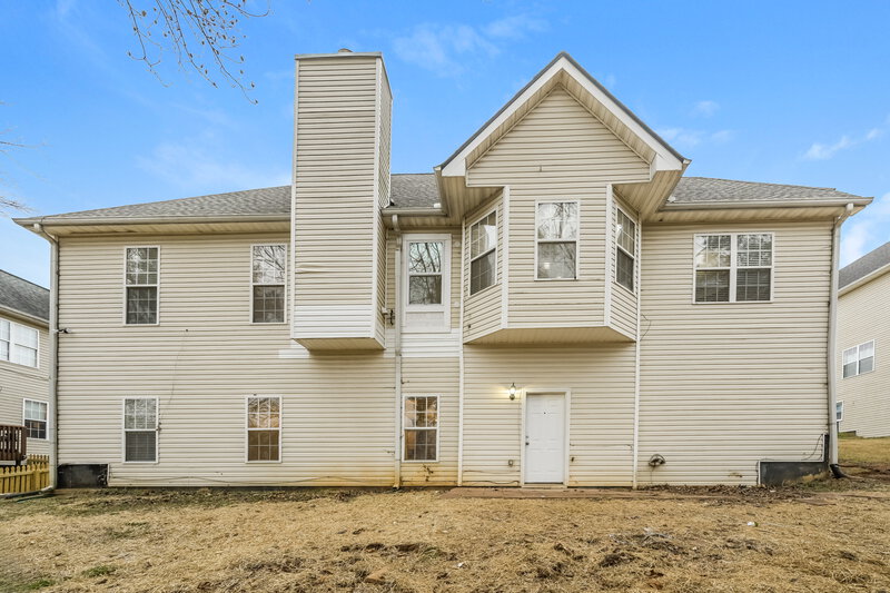 2,485/Mo, 875 Georgian Hills Dr Lawrenceville, GA 30045 Rear View