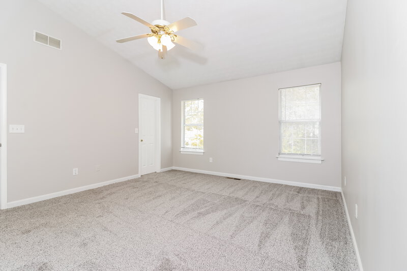 1,870/Mo, 220 Taggart Run Lawrenceville, GA 30044 Main Bedroom View