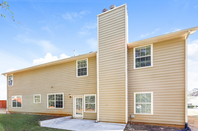 2,775/Mo, 542 Vaughn Dr Hampton, GA 30228 Rear View