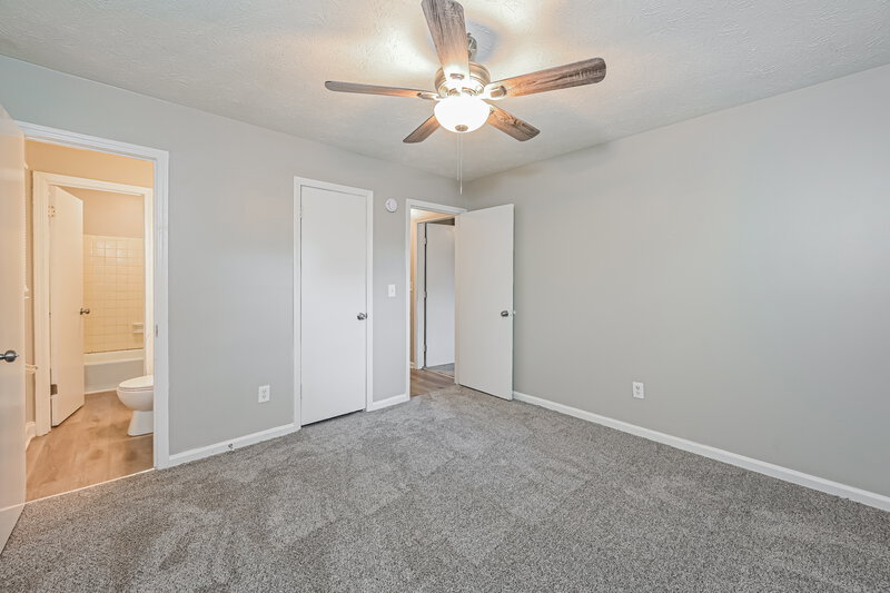 1,755/Mo, 355 Arcadia Pl Lilburn, GA 30047 Main Bedroom View