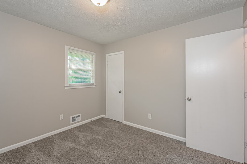 1,755/Mo, 355 Arcadia Pl Lilburn, GA 30047 Bedroom View 2