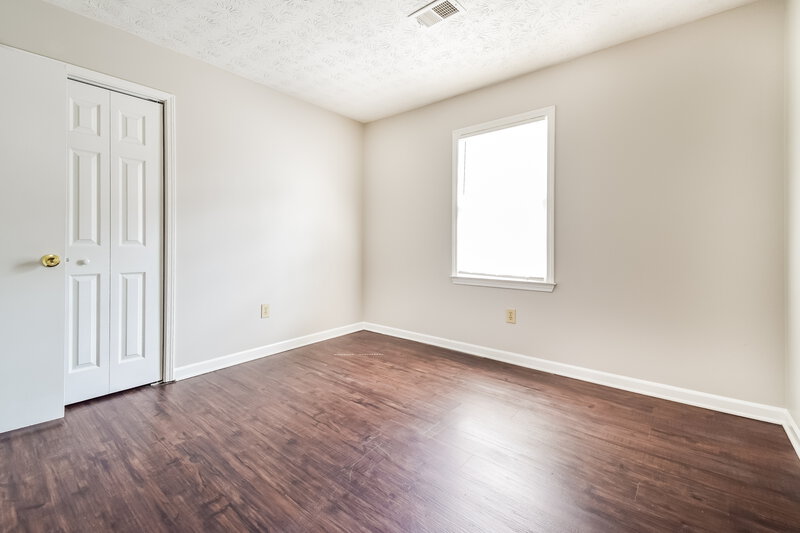 1,785/Mo, 1308 Autumn Hill Ln Stone Mountain, GA 30083 Bedroom View 3