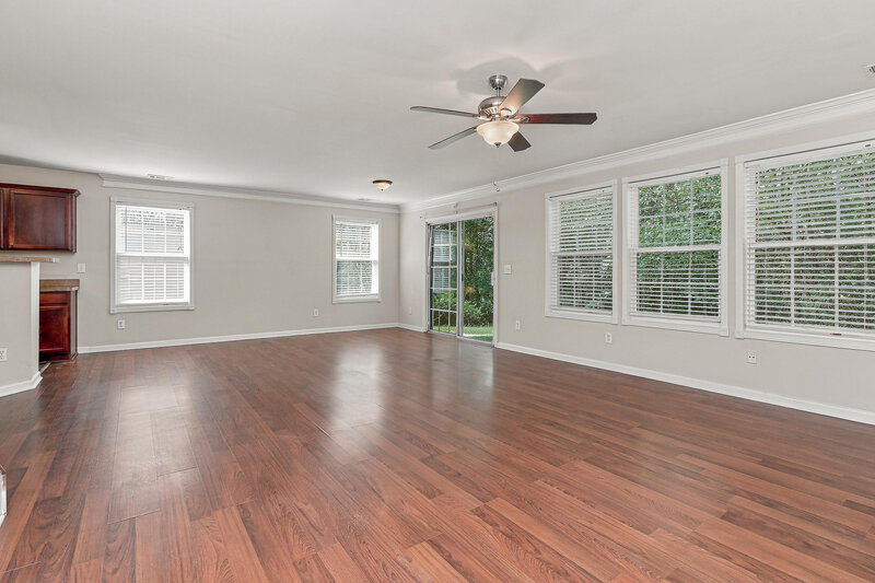 2,055/Mo, 1169 Matt-Moore Ct Lithia Springs, GA 30122 Dining Room View 2