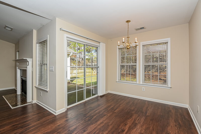 1,860/Mo, 5108 Centennial Creek View Acworth, GA 30102 Dining Room View