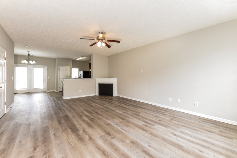 0/Mo, 4415 Stone Gate Way East Point, GA 30344 Living Room View