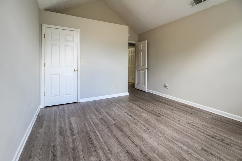 1,950/Mo, 5729 Lakeview Cir Lithonia, GA 30058 Bedroom View 2