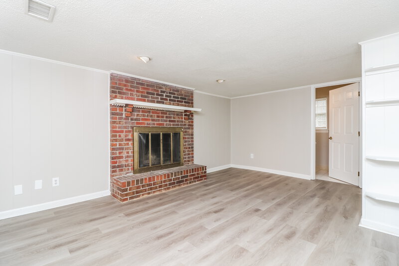 0/Mo, 194 Stone Mill LN NW Marietta, GA 30064 Misc View 3