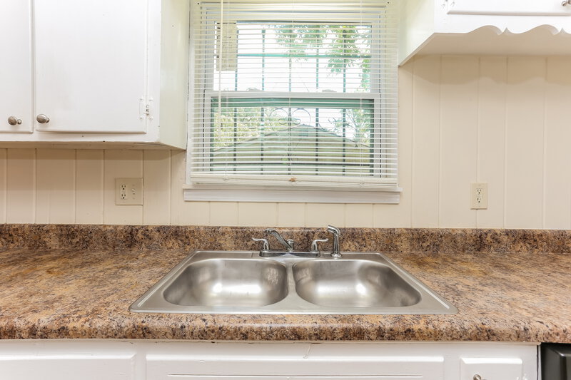 1,800/Mo, 5350 Longmeadow LN Atlanta, GA 30349 Misc View 8