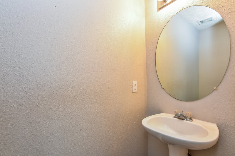 1,635/Mo, 6287 Klondike River RD Lithonia, GA 30038 Bathroom View