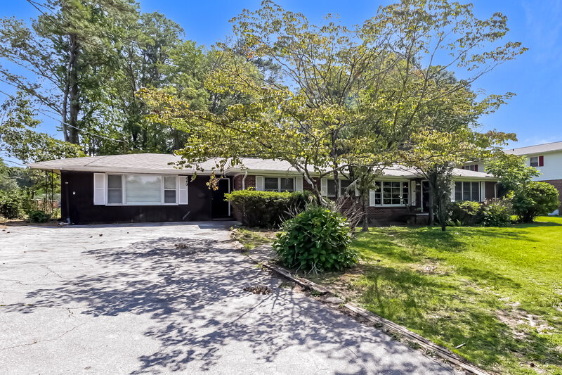 1,930/Mo, 649 Old Powder Springs RD SW Mableton, GA 30126 External View