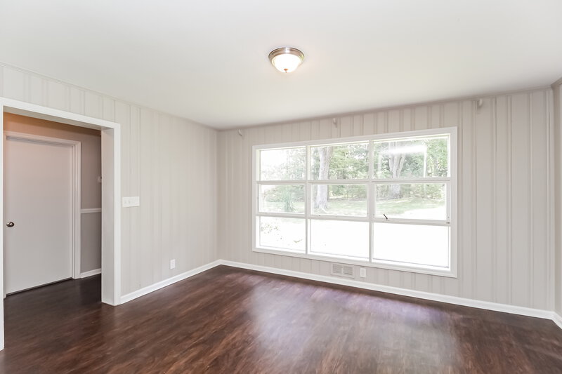 1,930/Mo, 649 Old Powder Springs RD SW Mableton, GA 30126 Main Bedroom View