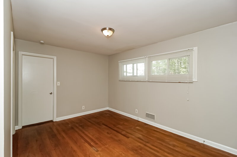 1,930/Mo, 649 Old Powder Springs RD SW Mableton, GA 30126 Bedroom View 3