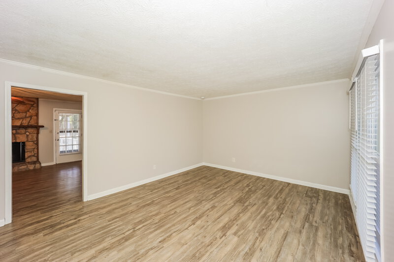 1,715/Mo, 500 Mary Erna Drive Fairburn, GA 30213 Living Room View