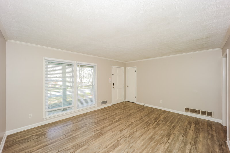1,715/Mo, 500 Mary Erna Drive Fairburn, GA 30213 Living Room View 2