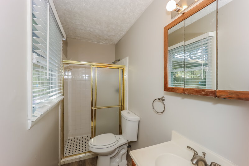 1,715/Mo, 500 Mary Erna Drive Fairburn, GA 30213 Main Bathroom View
