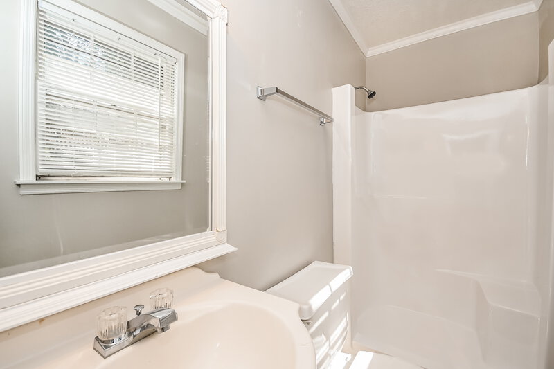 2,265/Mo, 532 Hidden Hills Court Marietta, GA 30066 Main Bathroom View