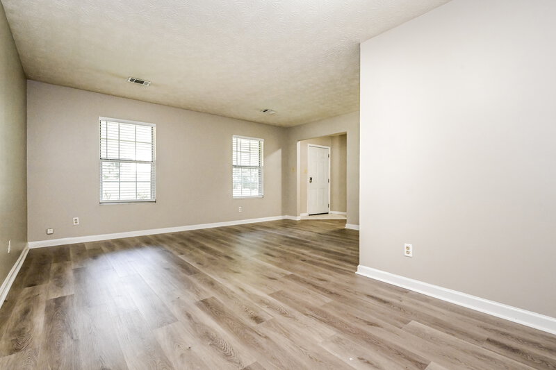 1,670/Mo, 4255 LOVELESS Place Ellenwood, GA 30294 Living Room View