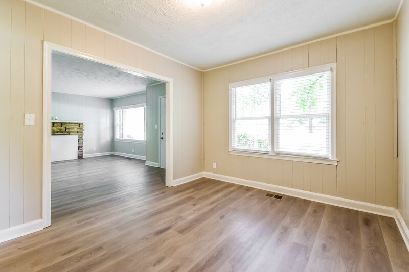 1,760/Mo, 1380 BOLTON Road NW Atlanta, GA 30331 Living Room View