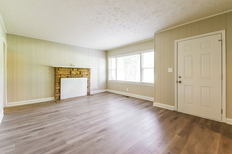 1,760/Mo, 1380 BOLTON Road NW Atlanta, GA 30331 Living Room View 2