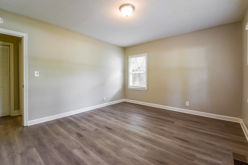 1,760/Mo, 1380 BOLTON Road NW Atlanta, GA 30331 Main Bedroom View