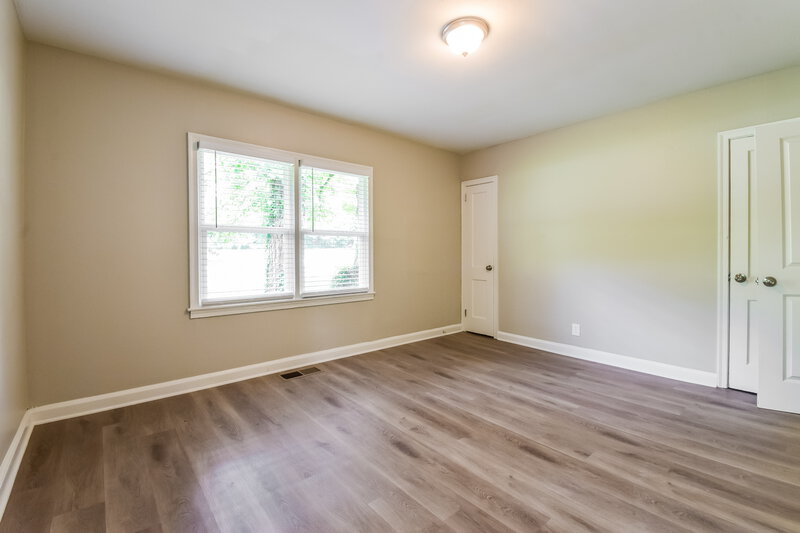 1,760/Mo, 1380 BOLTON Road NW Atlanta, GA 30331 Bedroom View