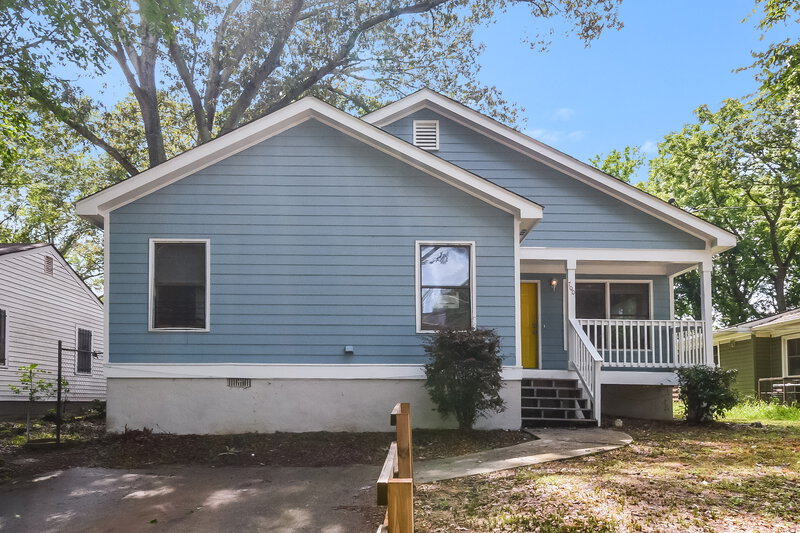 1,705/Mo, 700 S Grand Avenue NW Atlanta, GA 30318 External View