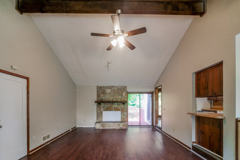 1,810/Mo, 4690 Balley Shannon Drive SE Mableton, GA 30126 Living Room View 2