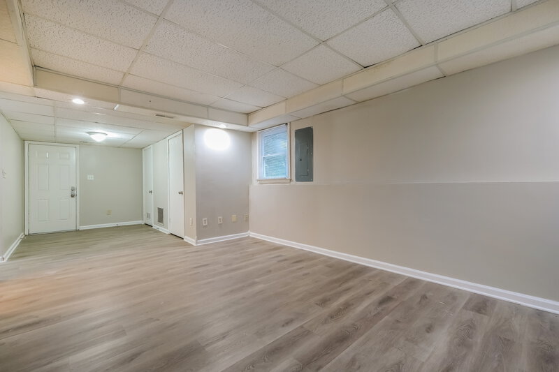 1,620/Mo, 180 Belmont Farms Drive Ellenwood, GA 30294 Basement View