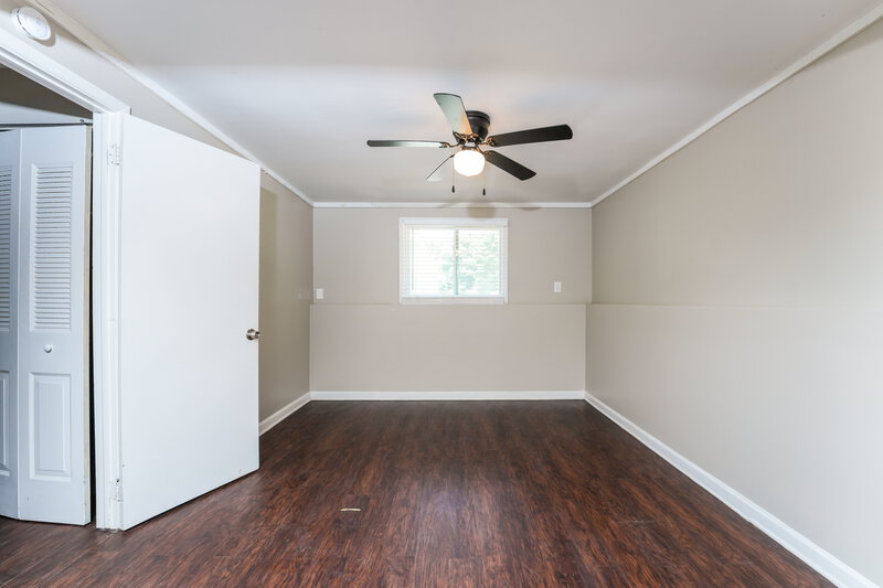1,965/Mo, 1374 MUIRFIELD Drive Stone Mountain, GA 30088 Sitting Room View